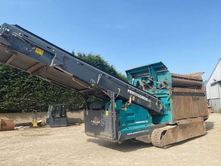 Powerscreen Powertrak 750
